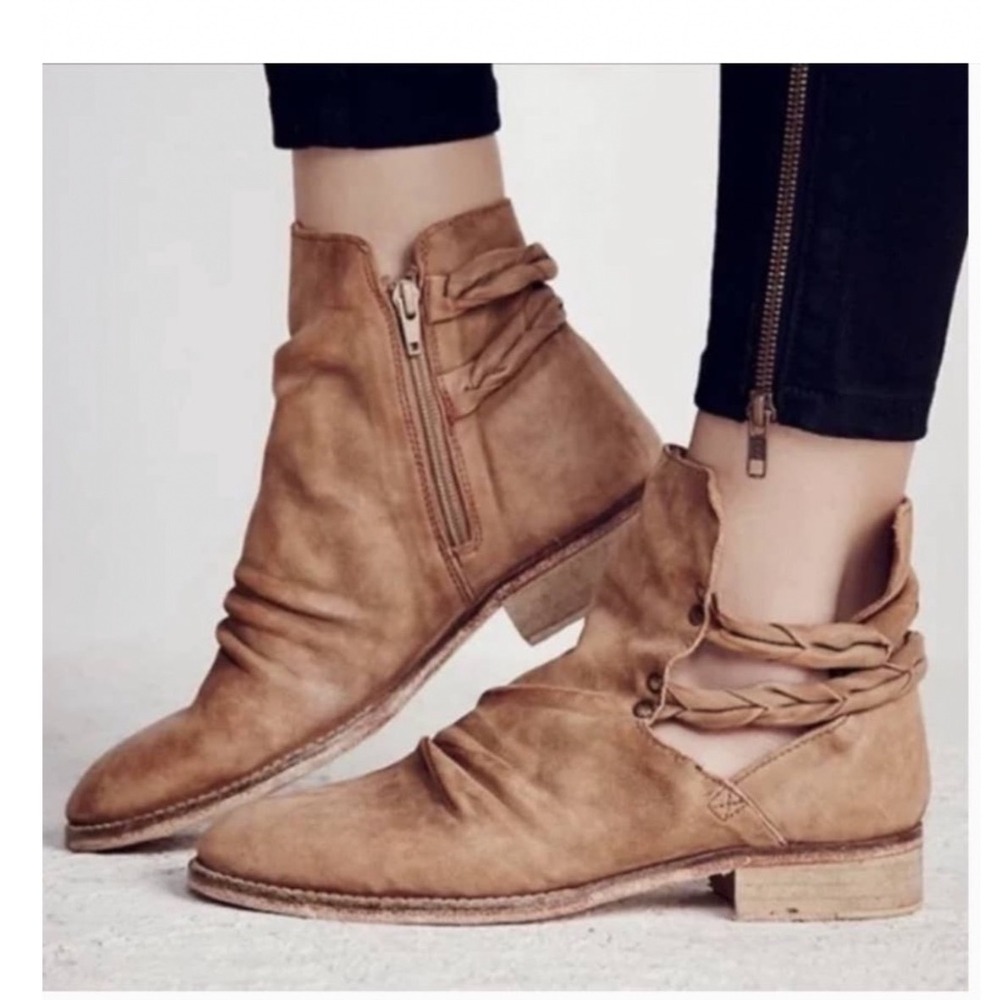 FREE PEOPLE LANDSLIDE LEATHER ANKLE BOOTS IN CEDAR